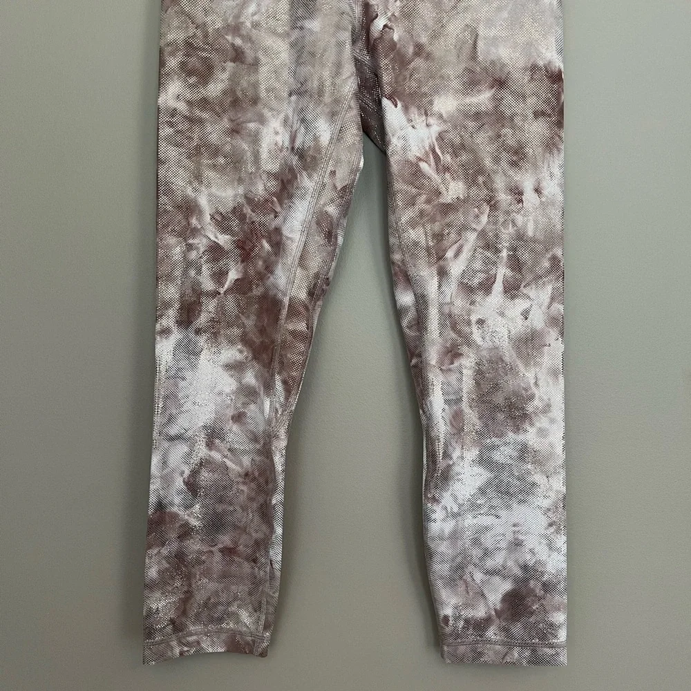{Lululemon} Align Crop 23" Shine in Diamond Dye Misty Shell Cacao Diffuse Foil - Picture 3 of 10